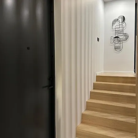 Apartment Brand New With Balcony And Free Parking *