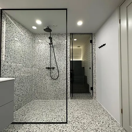 Brand New With Balcony And Free Parking * Reval