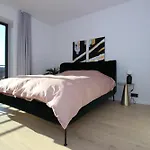 Brand New With Balcony And Free Parking * تالين